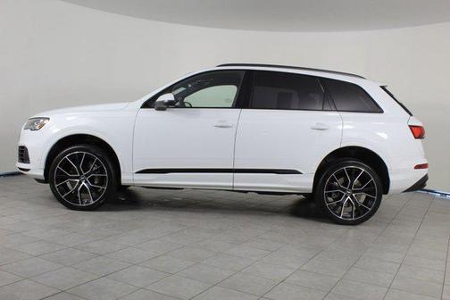 2021 Audi Q7 55 Prestige