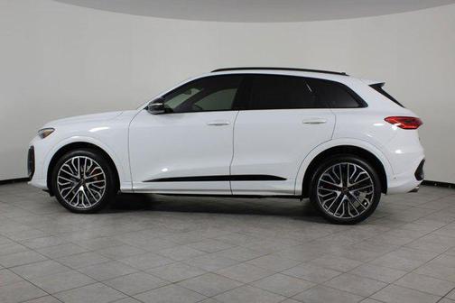 2025 Audi SQ5 3.0T Premium Plus
