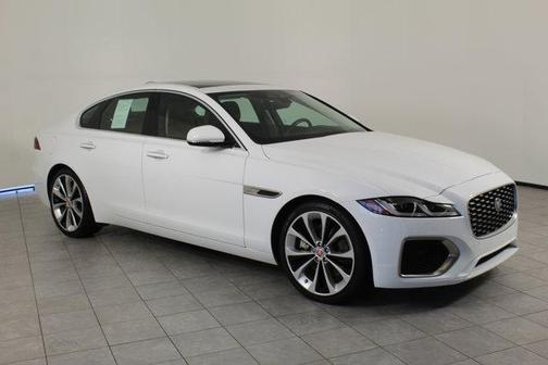 2022 Jaguar XF SE P250 RWD Automatic