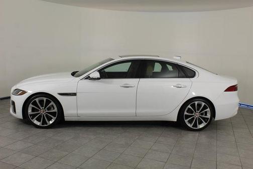 2022 Jaguar XF SE P250 RWD Automatic