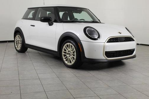 2025 MINI Hardtop Cooper