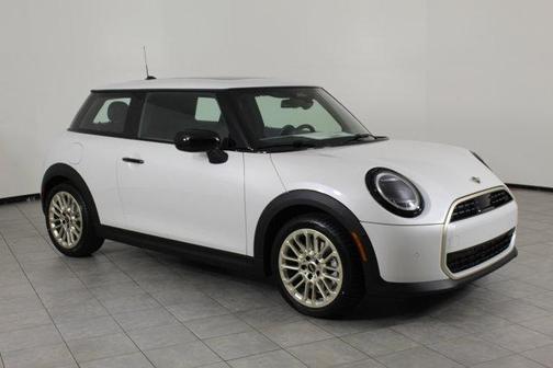 2025 MINI Hardtop Cooper
