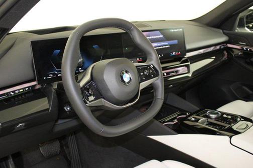 2026 BMW 540 xDrive