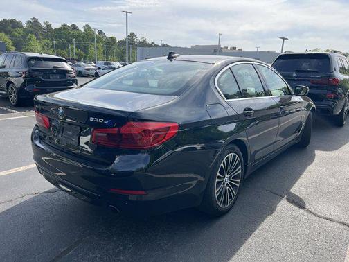 2020 BMW 530e xDrive iPerformance