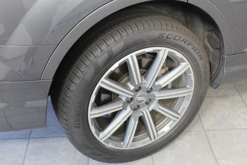 2019 Audi Q7 55 Premium Plus