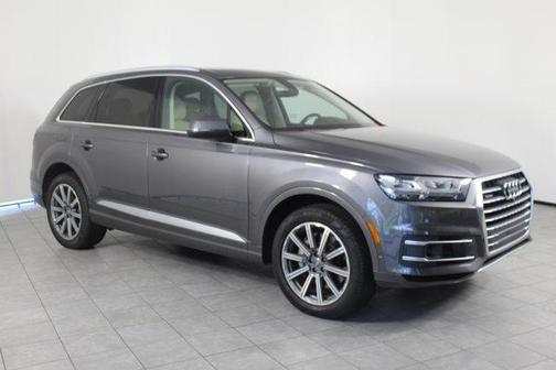 2019 Audi Q7 55 Premium Plus