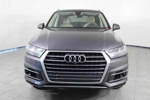 2019 Audi Q7 55 Premium Plus