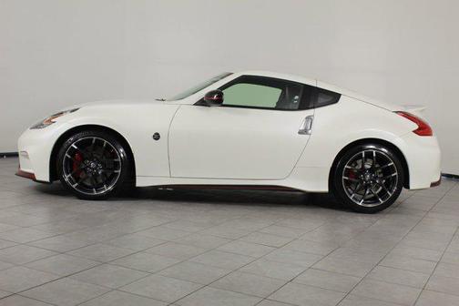 2015 Nissan 370Z NISMO