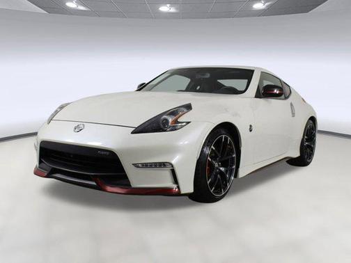 2015 Nissan 370Z NISMO