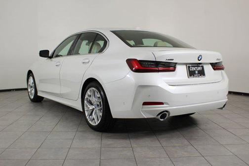 2026 BMW 330 xDrive NA