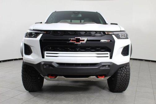 2025 Chevrolet Colorado ZR2