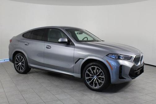 2025 BMW X6 xDrive40i