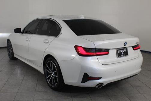 2019 BMW 330 330i