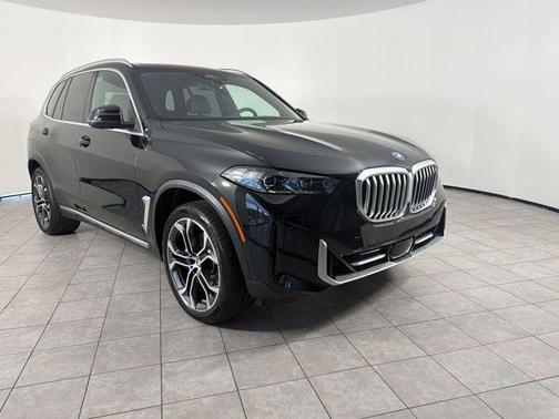Black 2026 BMW X5 xDrive40i