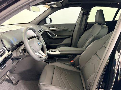Black Sapphire Metallic 2026 BMW X2 xDrive28i