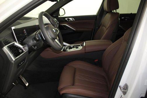 2026 BMW X6 xDrive40i