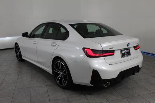 2024 BMW 330 i xDrive