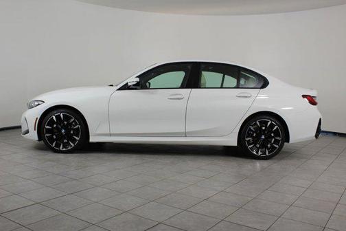 2026 BMW 330 xDrive NA