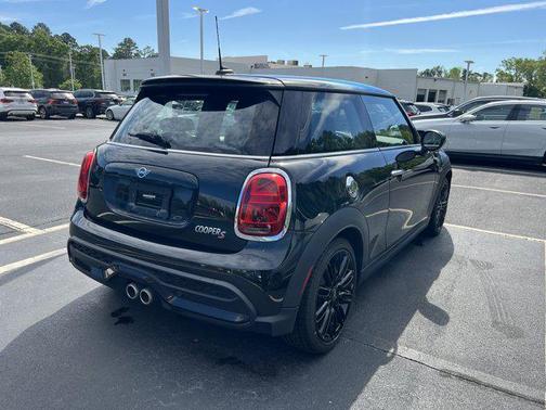 2023 MINI Hardtop Cooper S