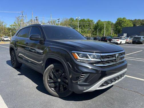 2022 Volkswagen Atlas Cross Sport 3.6L V6 SE w/Technology