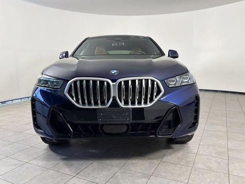 Tanzanite Blue II Metallic 2026 BMW X6 xDrive40i