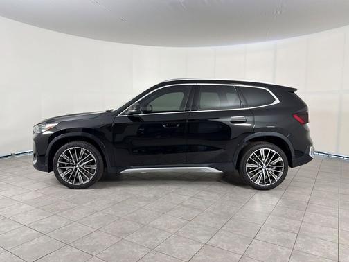 Jet Black 2026 BMW X1 xDrive28i