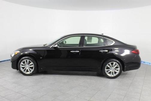 2015 INFINITI Q70 3.7X
