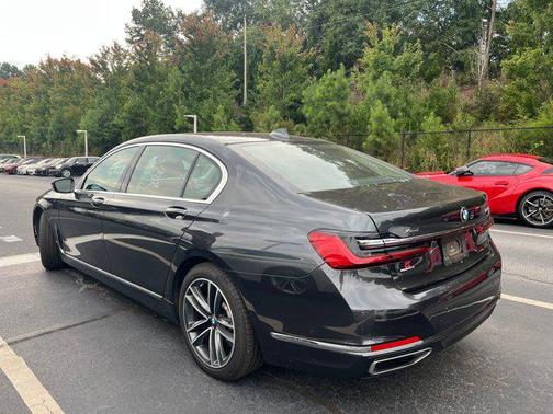 2022 BMW 750 i xDrive