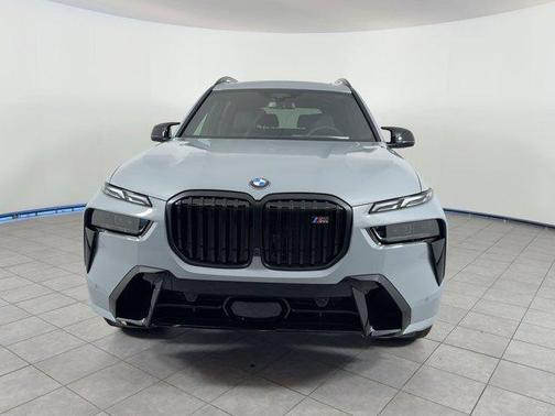 2026 BMW X7 M60i