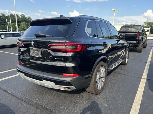 2023 BMW X5 xDrive40i