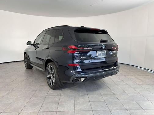Carbon Black Metallic 2026 BMW X5 xDrive40i