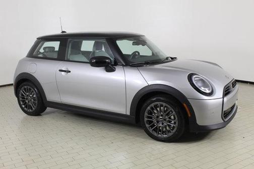 2025 MINI Hardtop Cooper