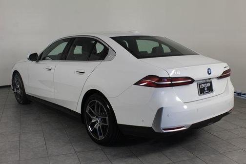 2024 BMW i5 eDrive40