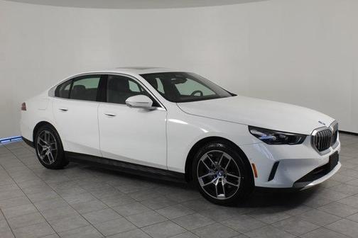 2024 BMW i5 eDrive40