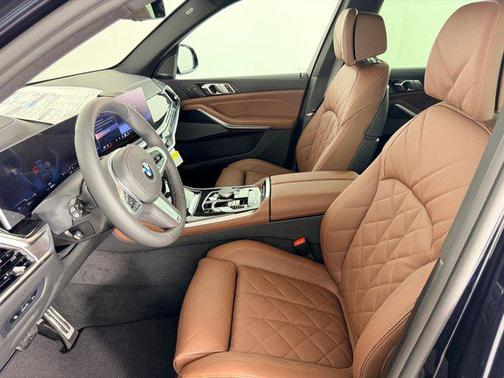 Carbon Black Metallic 2026 BMW X5 xDrive40i