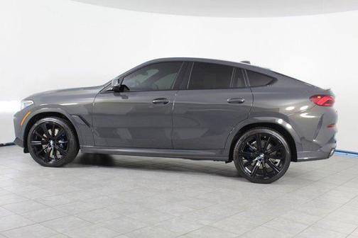 2023 BMW X6 M50i