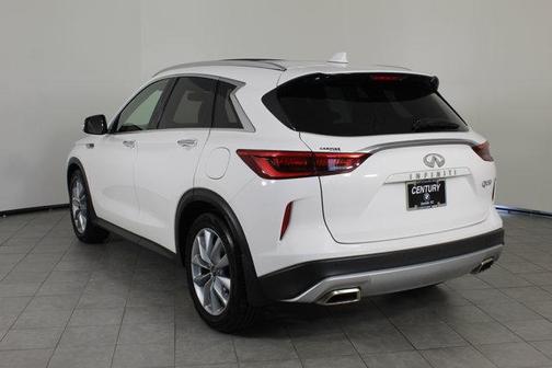 2021 INFINITI QX50 LUXE
