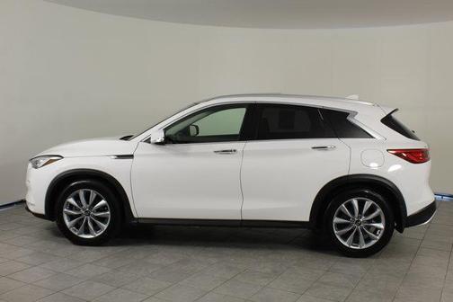 2021 INFINITI QX50 LUXE
