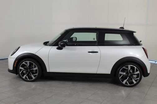 2025 MINI Hardtop Cooper