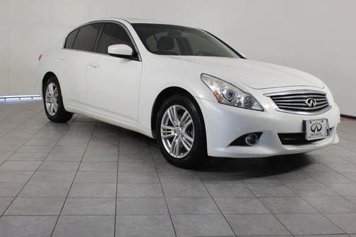 2013 INFINITI G37x Base