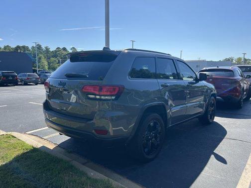 2019 Jeep Grand Cherokee Upland