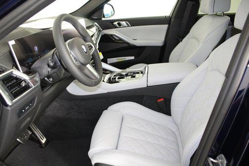 2026 BMW X6 xDrive40i