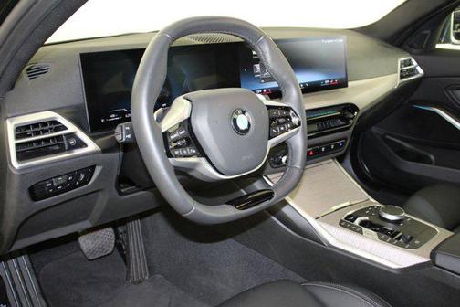 2025 BMW 330 xDrive