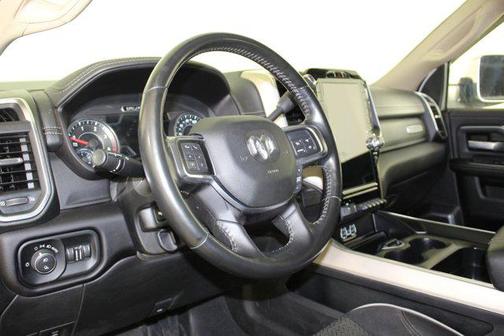 2021 RAM 2500 Laramie Crew Cab 4x4 6'4' Box