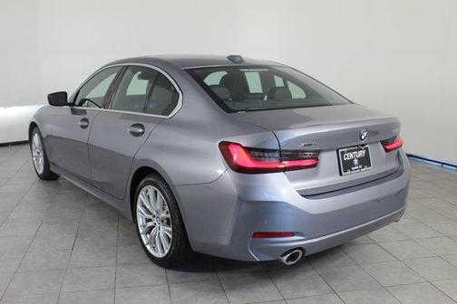 2024 BMW 330 i xDrive