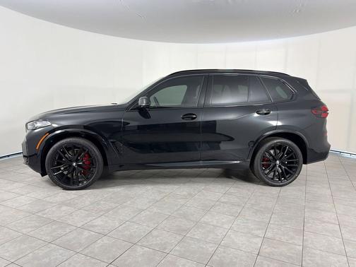 Black Sapphire Metallic 2026 BMW X5 xDrive40i