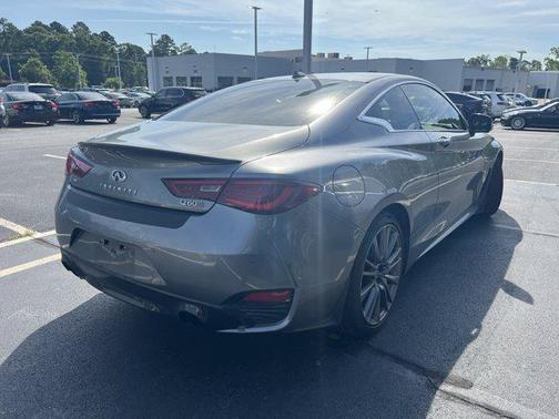 2017 INFINITI Q60 3.0t Red Sport 400