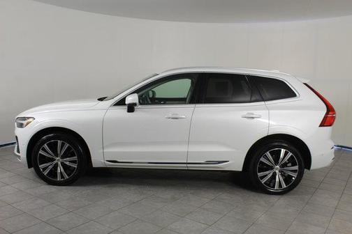 2022 Volvo XC60 B5 Inscription