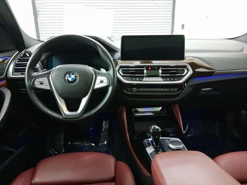 2022 BMW X4 xDrive30i