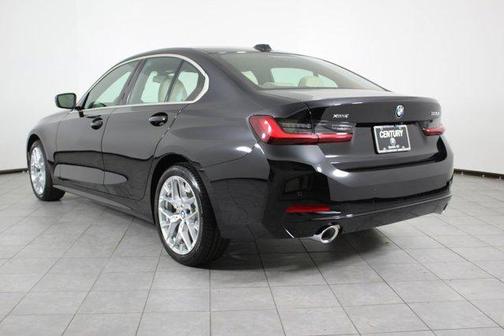 2026 BMW 330 xDrive NA